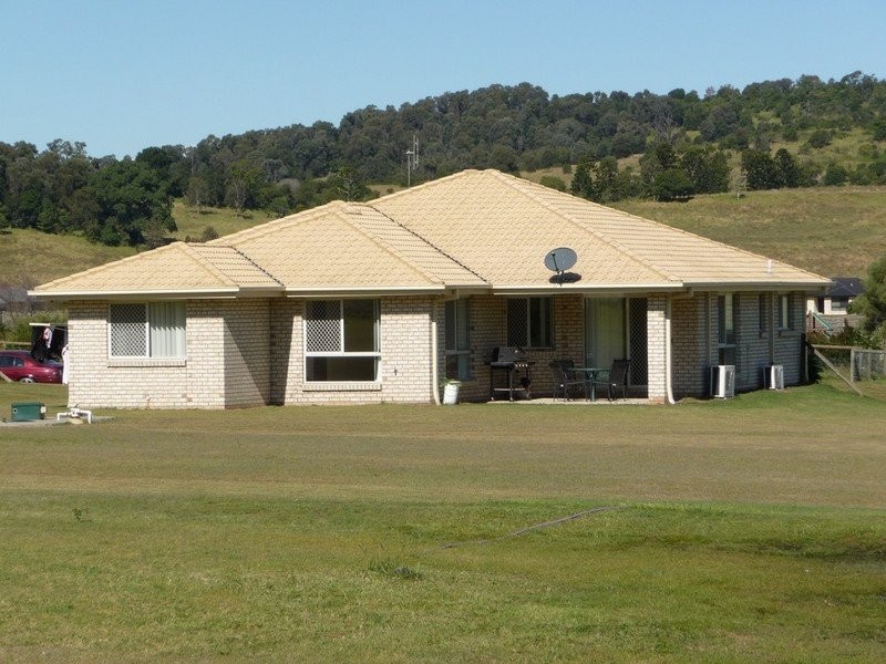 27 Harpeng Drive, Minden QLD 4311
