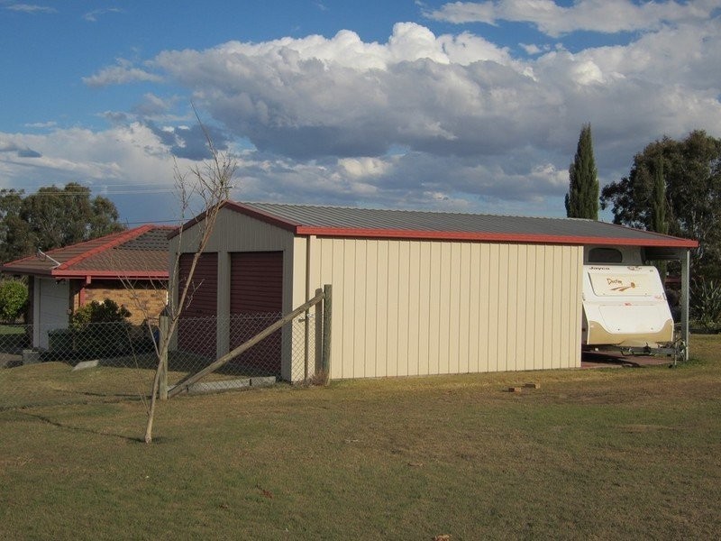 2 Banbury Court, Willowbank QLD 4306