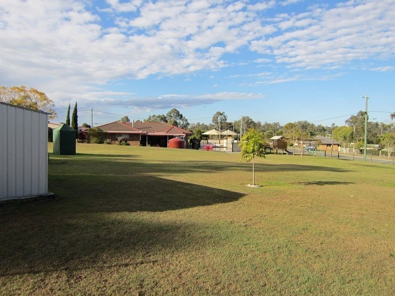 2 Banbury Court, Willowbank QLD 4306