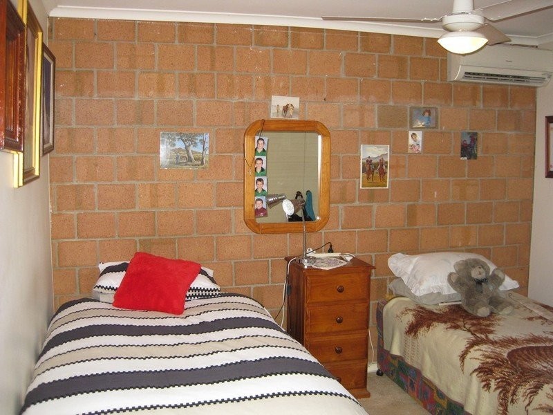 9 Owen Street, Raceview QLD 4305