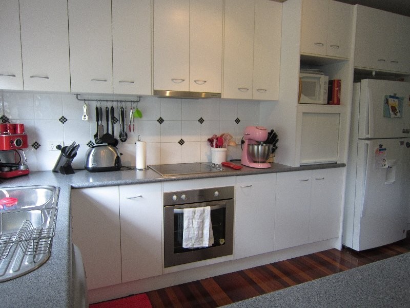 24 Blaxland Street, Eastern Heights QLD 4305