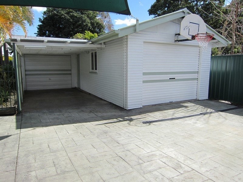 11 Spengler Street, East Ipswich QLD 4305