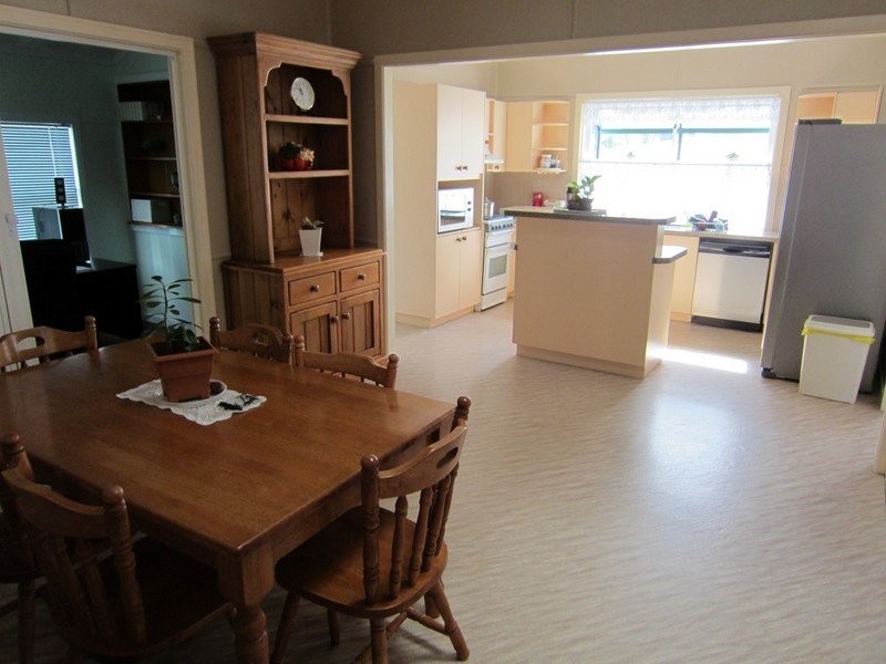 11 Spengler Street, East Ipswich QLD 4305