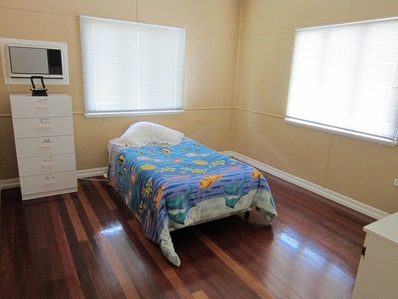 11 Spengler Street, East Ipswich QLD 4305