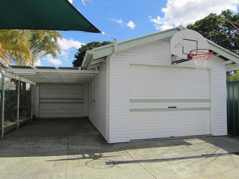 11 Spengler Street, East Ipswich QLD 4305