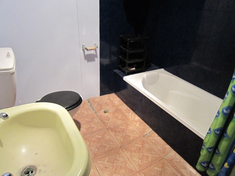 15 Avon Street, Leichhardt QLD 4305