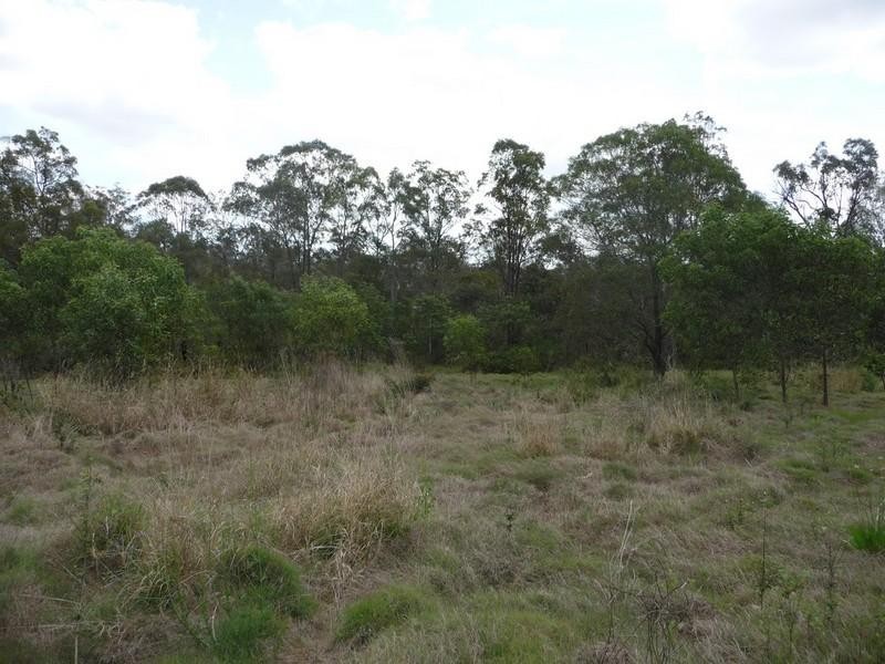 107 James Road, Pine Mountain QLD 4306