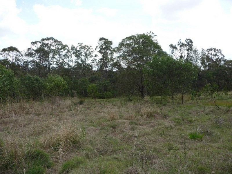 107 James Road, Pine Mountain QLD 4306