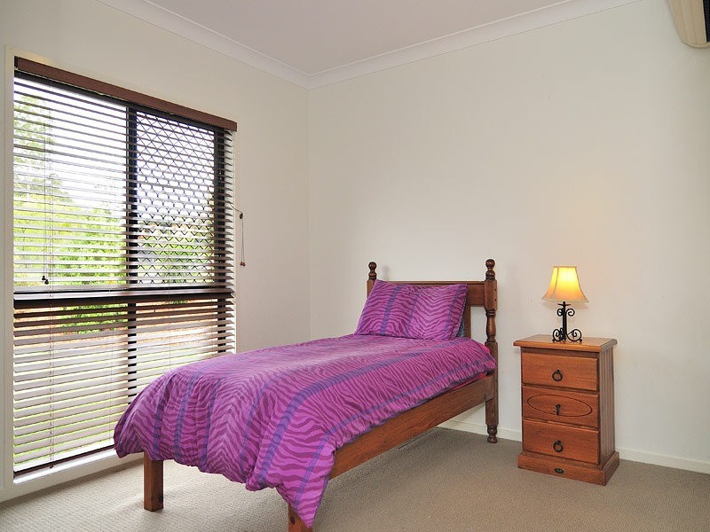 7 Anstead Place, Mount Crosby QLD 4306