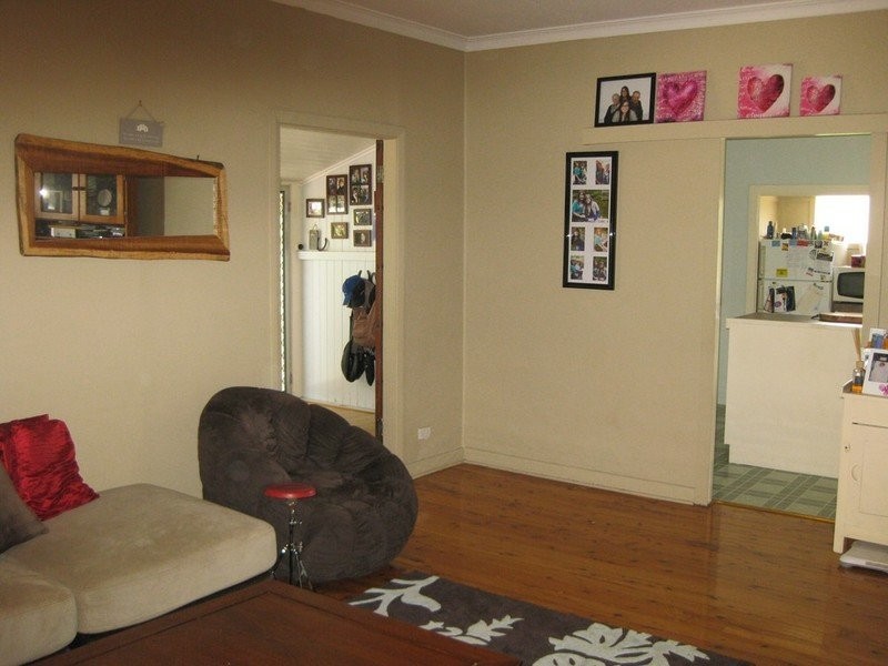 1 Galah Street, Churchill QLD 4305