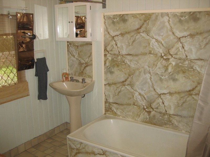 1 Galah Street, Churchill QLD 4305