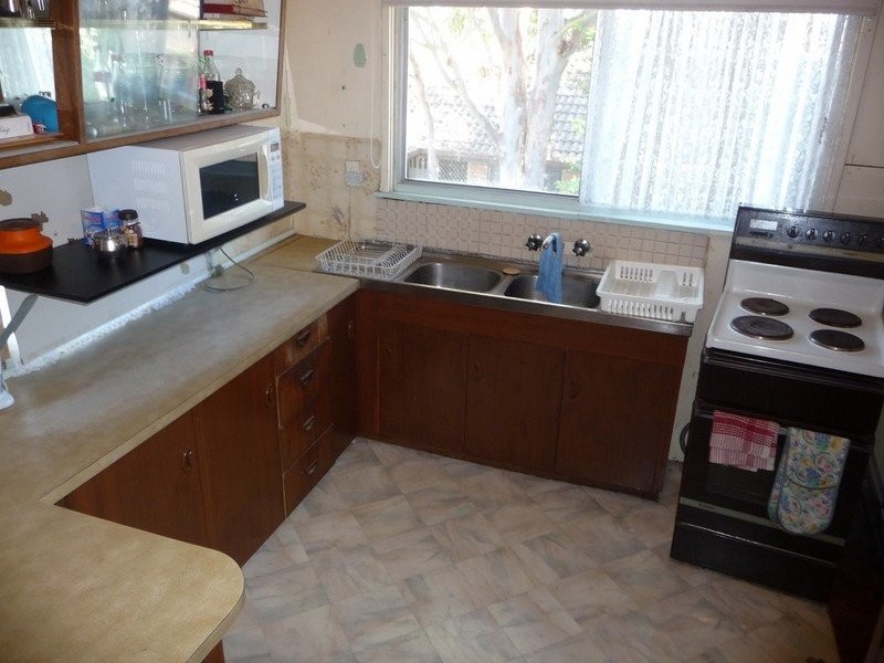 183 Raceview Street, Raceview QLD 4305