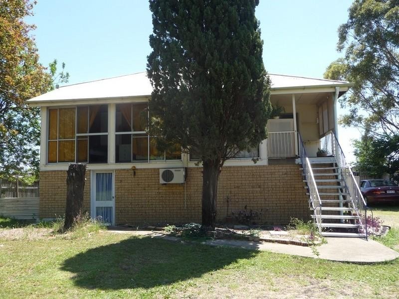 183 Raceview Street, Raceview QLD 4305