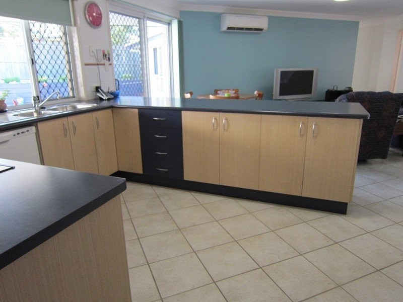 157 Edwards Street, Flinders View QLD 4305