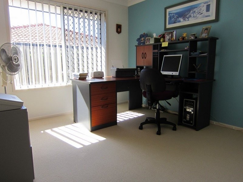 157 Edwards Street, Flinders View QLD 4305