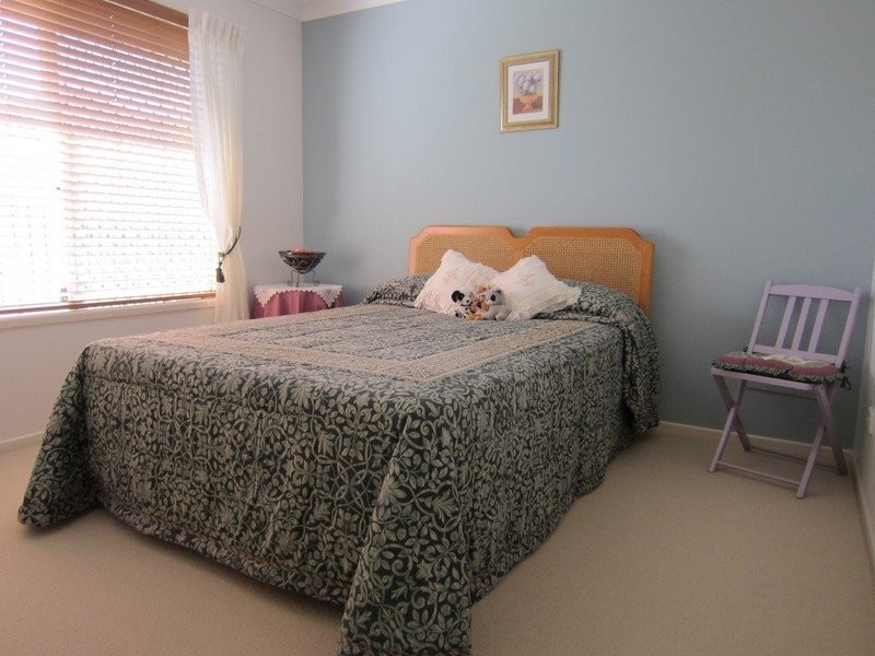 157 Edwards Street, Flinders View QLD 4305