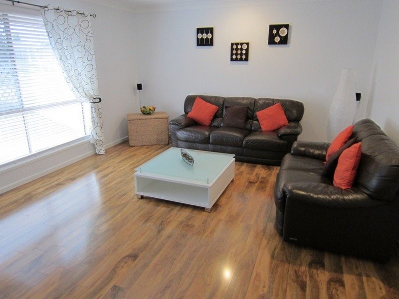 88 Jacana Crescent, Flinders View QLD 4305