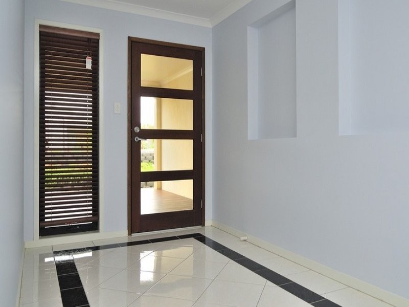 2 Piccadilly Court, Deebing Heights QLD 4306