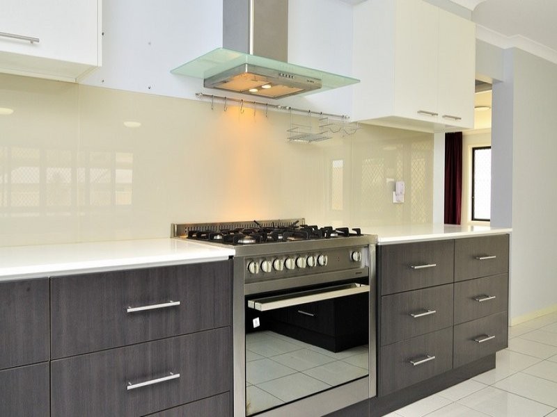 2 Piccadilly Court, Deebing Heights QLD 4306