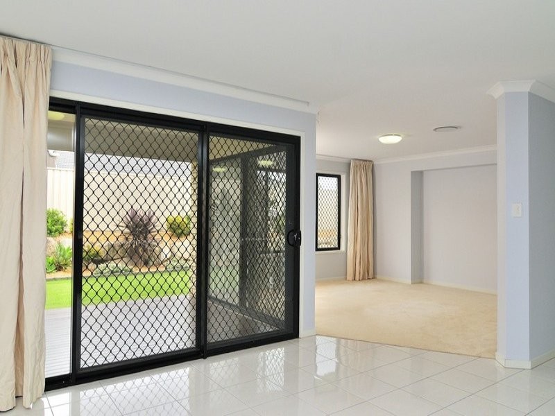 2 Piccadilly Court, Deebing Heights QLD 4306