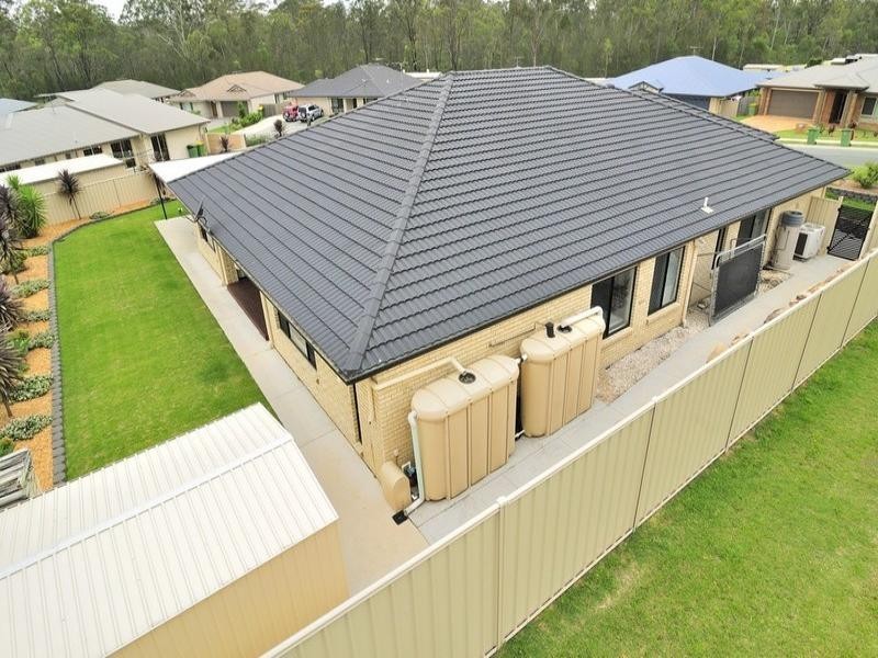2 Piccadilly Court, Deebing Heights QLD 4306