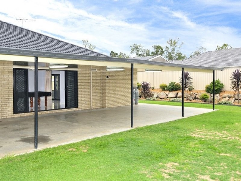 2 Piccadilly Court, Deebing Heights QLD 4306