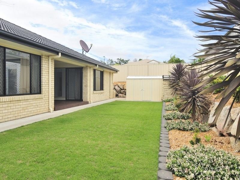 2 Piccadilly Court, Deebing Heights QLD 4306