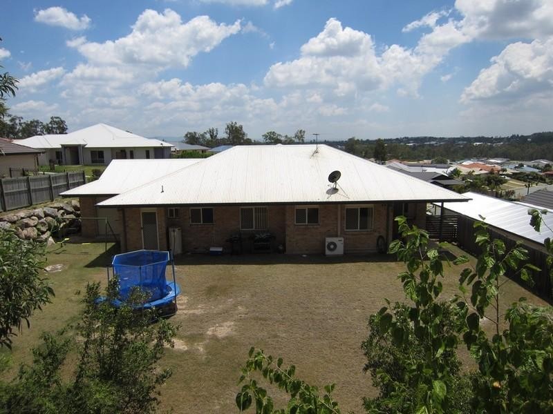 18 Harrison Grove, Deebing Heights QLD 4306