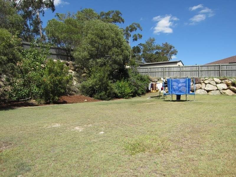 18 Harrison Grove, Deebing Heights QLD 4306