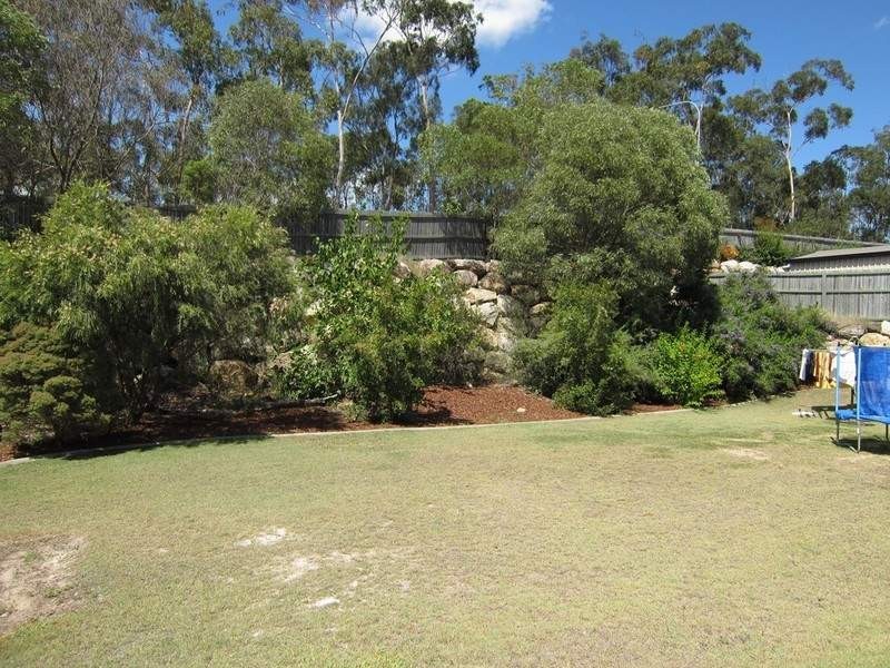 18 Harrison Grove, Deebing Heights QLD 4306
