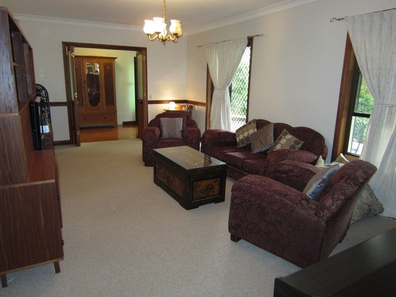 14 Marica Street, Bellbowrie QLD 4070