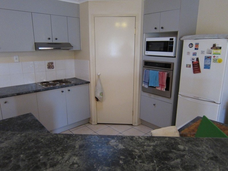 16 Toft Drive, Raceview QLD 4305