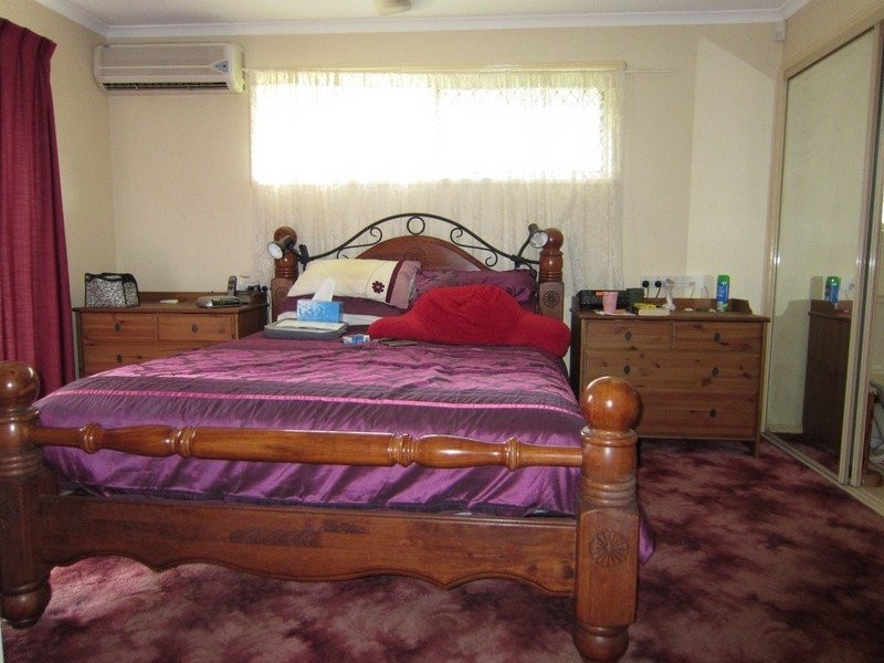 16 Toft Drive, Raceview QLD 4305