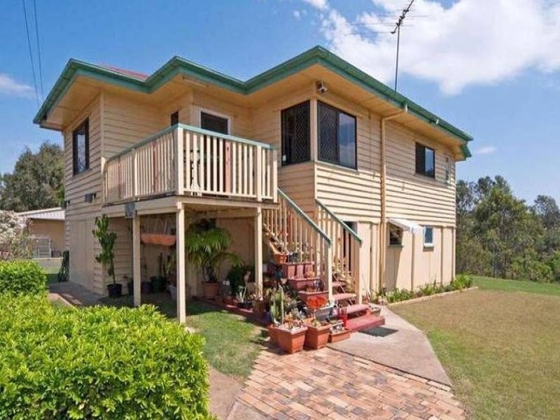 39 Lobb Street, Churchill QLD 4305