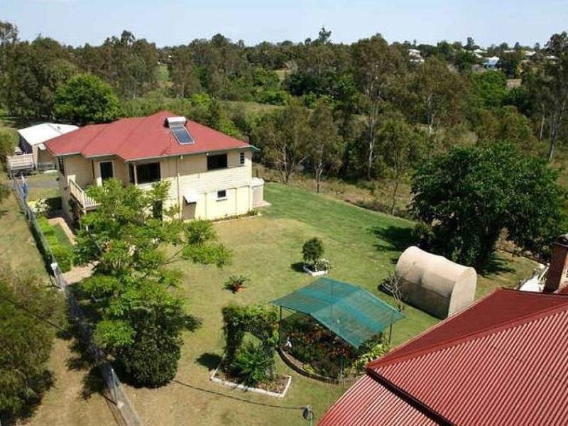 39 Lobb Street, Churchill QLD 4305