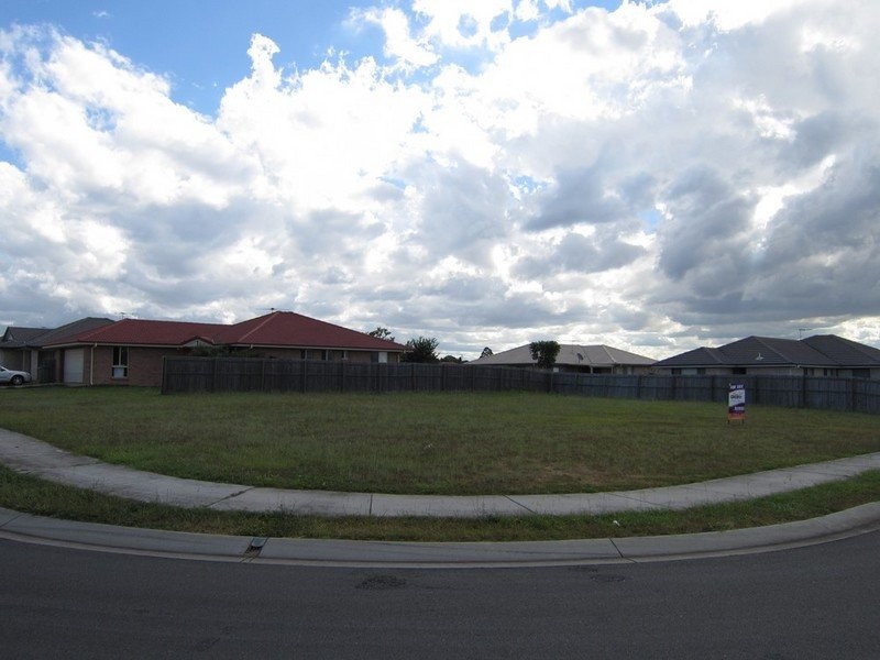 7 Wattle Crescent, Raceview QLD 4305