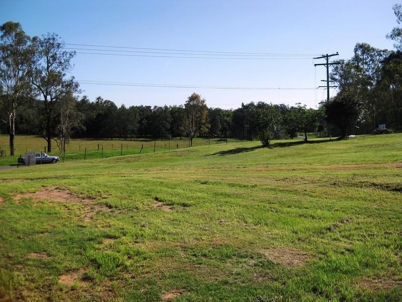 41 East Owen Street, Raceview QLD 4305