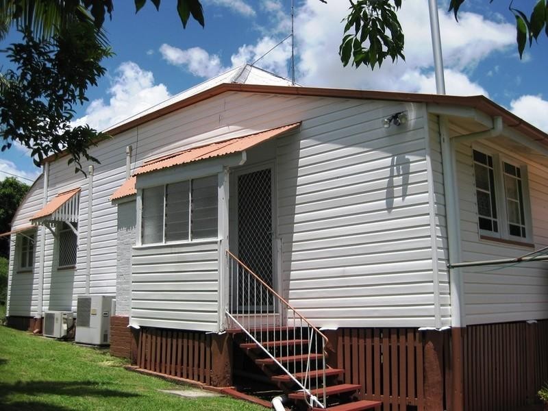 12 Hastie St, Tivoli QLD 4305