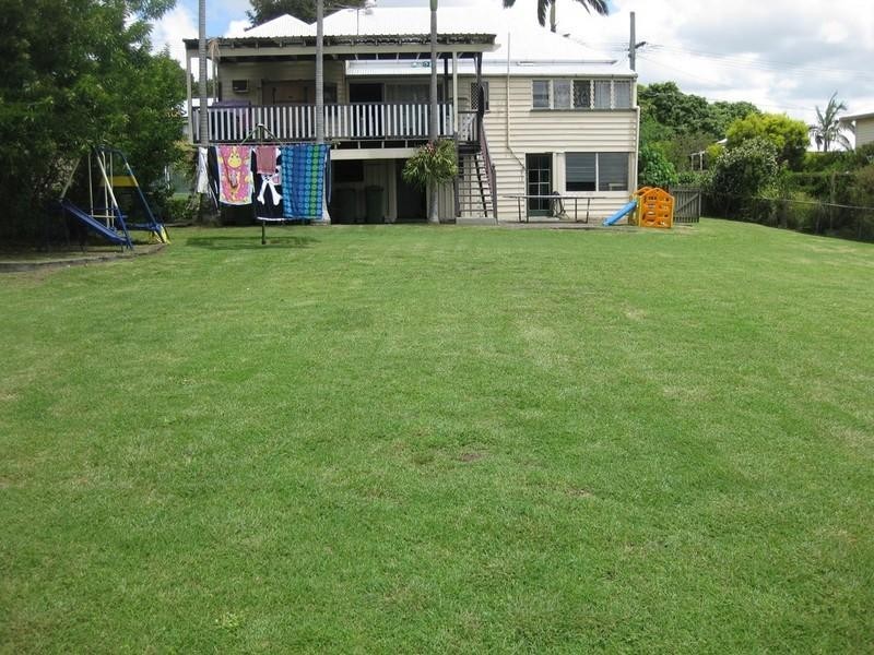 6 Teape Street, Silkstone QLD 4304