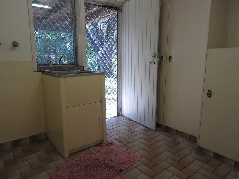 19 Gwendoline Street, Raceview QLD 4305