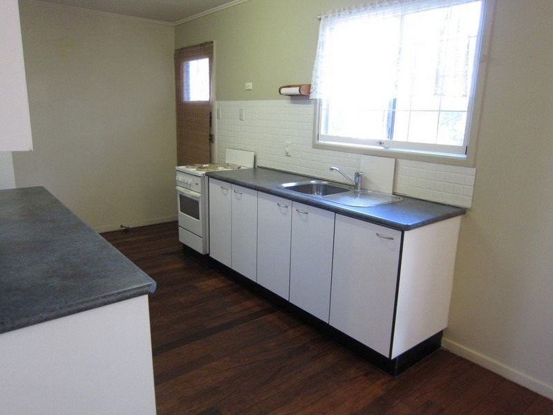 19 Gwendoline Street, Raceview QLD 4305