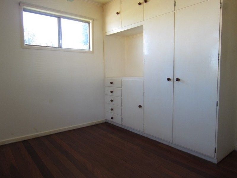19 Gwendoline Street, Raceview QLD 4305
