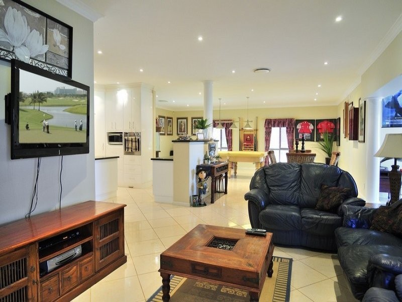 24 Kensington Drive, Flinders View QLD 4305