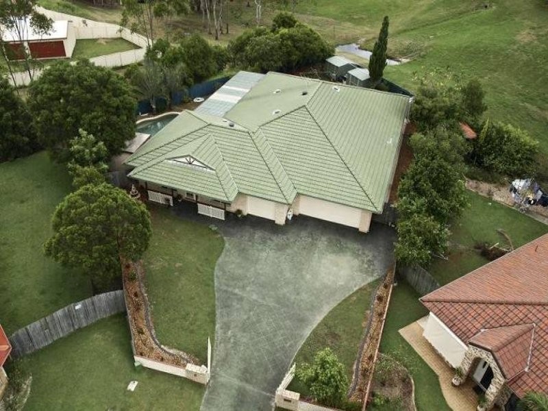 6 Flametree Close, Flinders View QLD 4305