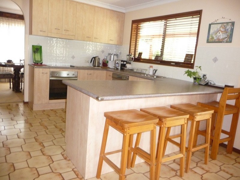 5 Eton Avenue, Flinders View QLD 4305