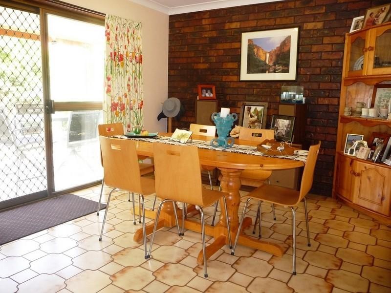 5 Eton Avenue, Flinders View QLD 4305