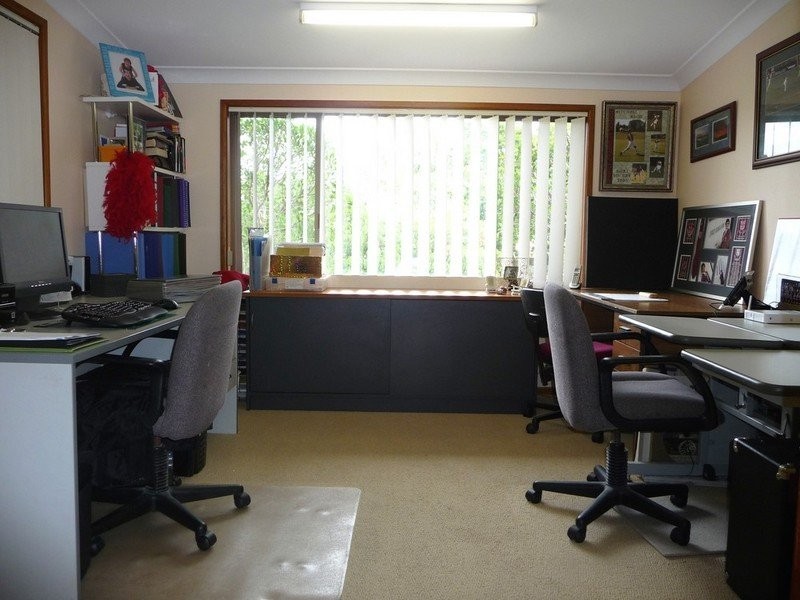 5 Eton Avenue, Flinders View QLD 4305