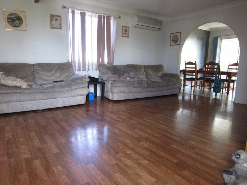 24 Kingston Way, Raceview QLD 4305