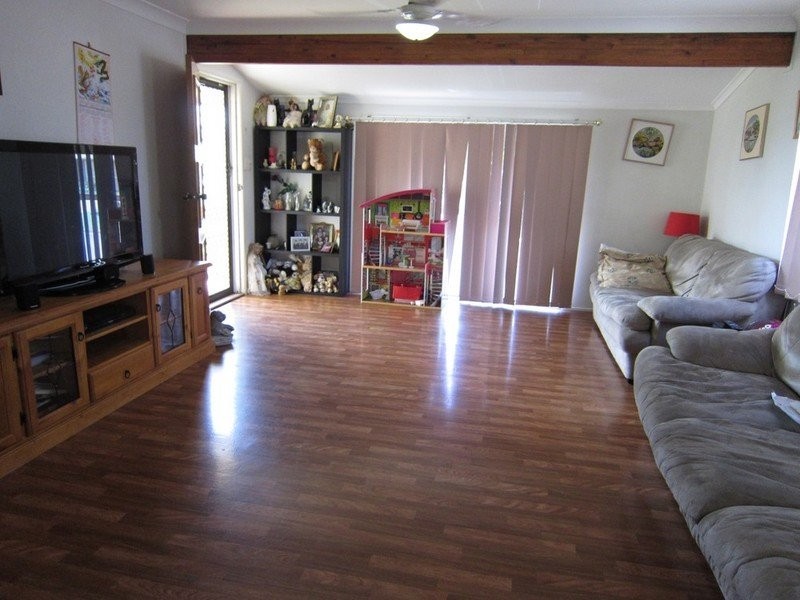 24 Kingston Way, Raceview QLD 4305