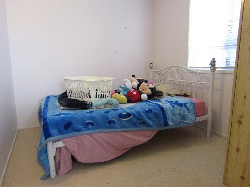 24 Kingston Way, Raceview QLD 4305